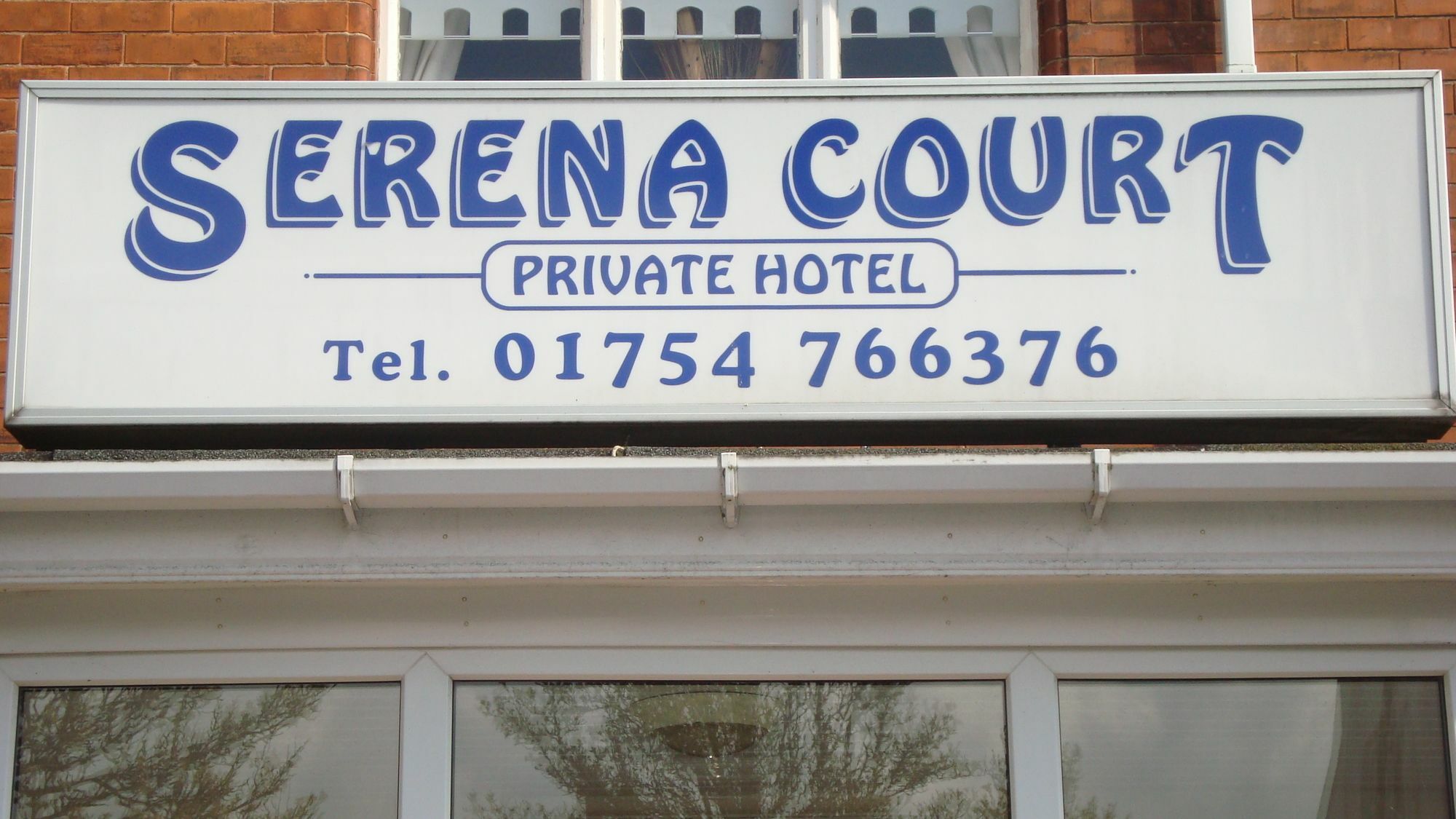 Serena Court Hotel Skegness Exterior photo